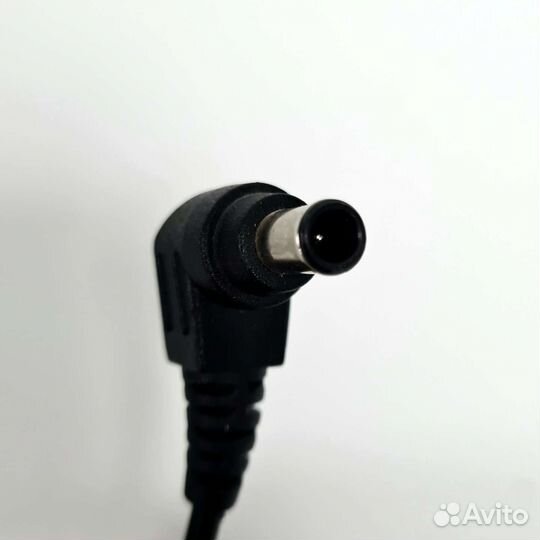 Блок питания Sony acdp-085S01