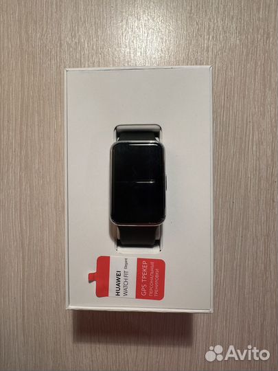 Смарт-часы Huawei fit