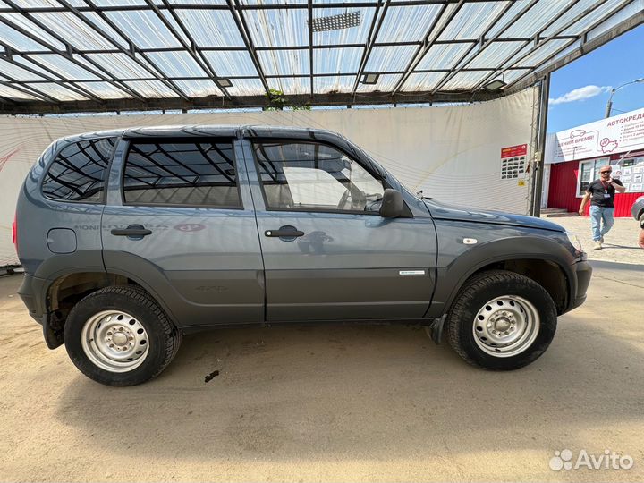 Chevrolet Niva 1.7 МТ, 2011, 124 900 км