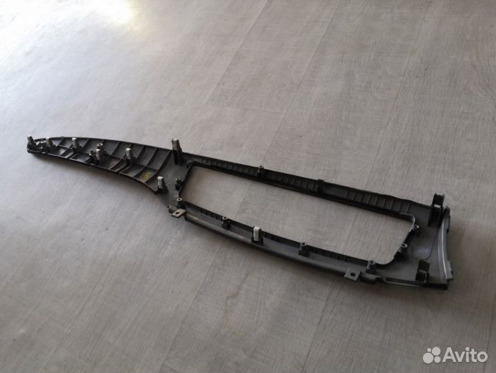 Накладка на торпедо Mitsubishi Lancer 9 1.6 4G18