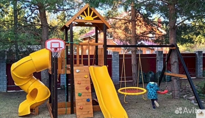 Детская площадка без заноз