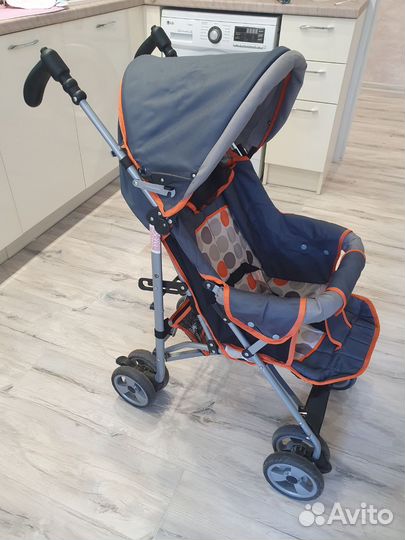 Коляска трость