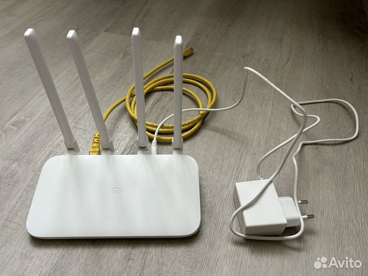 WiFi роутер Xiaomi Mi Router 4C