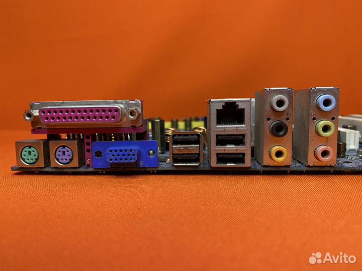 Материнская плата Asrock Conroe1333-D667 на Lga775