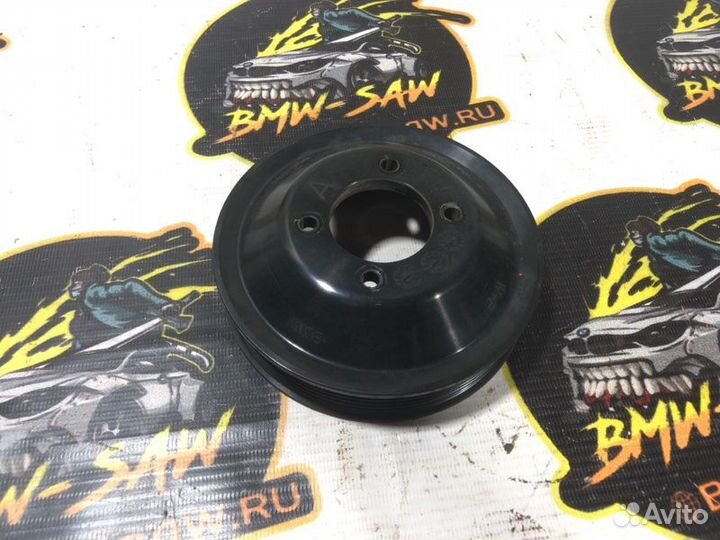 Шкив помпы Bmw 3 E36 coupe/ E36/2C M50B20 1994