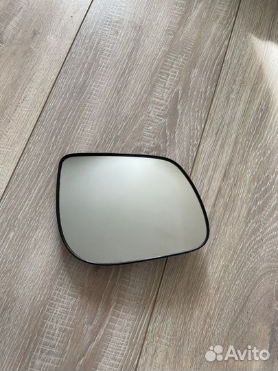Зеркальный элемент правый kia picanto 3
