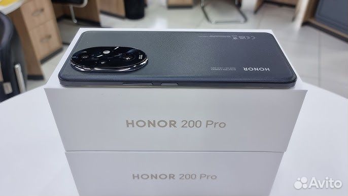 HONOR 200 Pro, 12/512 ГБ