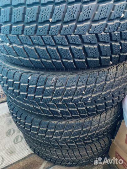 Roadstone Classe Premiere 225/65 R17