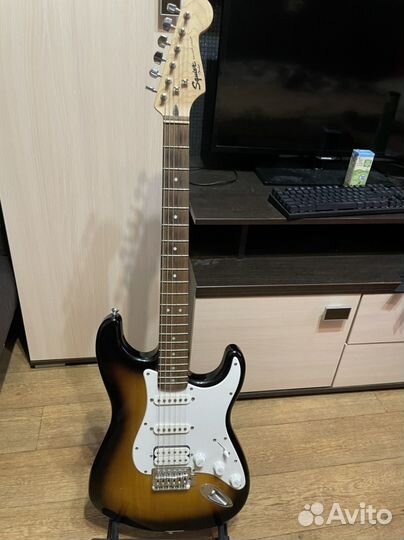 Электрогитара fender squier stratocaster