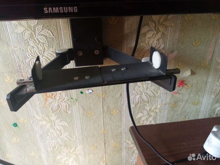 Крепёж настенный