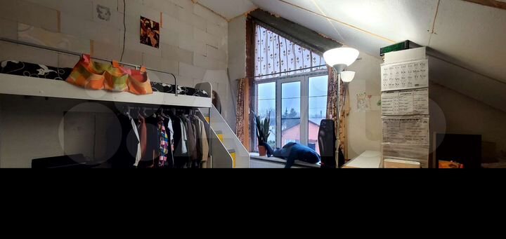 Дом 174 м² на участке 9 сот.