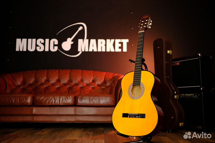 Классическая гитара / Новая / Комплект