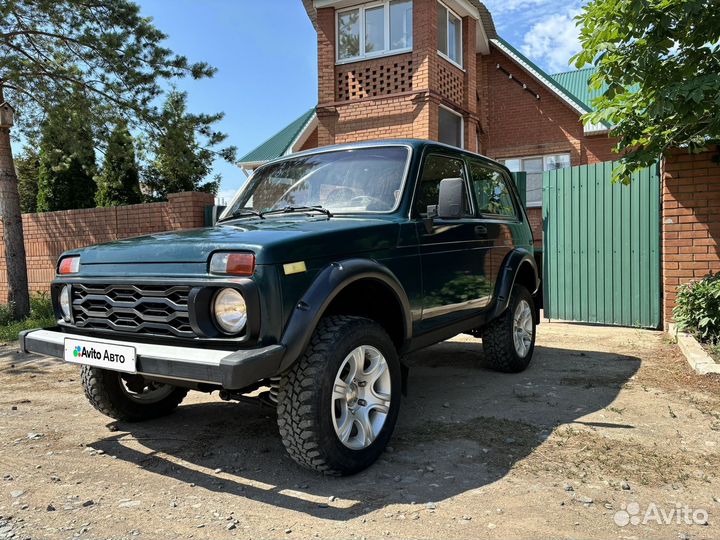 LADA 4x4 (Нива) 1.7 МТ, 2009, 125 000 км