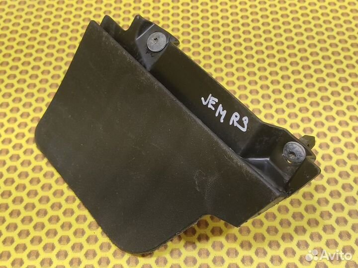 Брызговик задний правый Volkswagen Jetta JEM dgxa