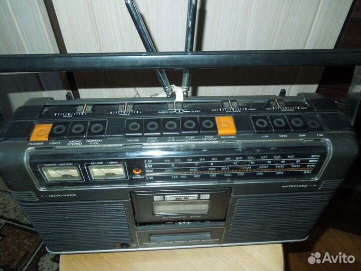 Магнитола Meridia TR-806LS 80-гг Швейцария