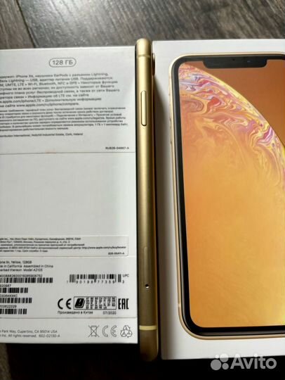 iPhone Xr, 128 ГБ