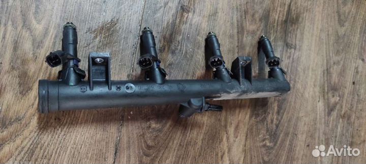 Форсунка citroen c5 1 2.0 nn