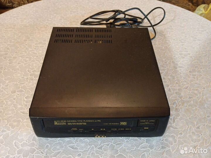 Видеоплеер akai