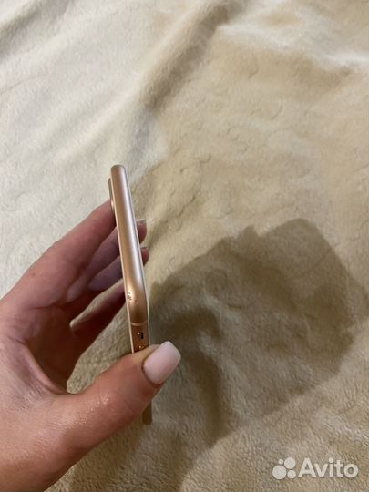 Телефон iPhone 8 plus