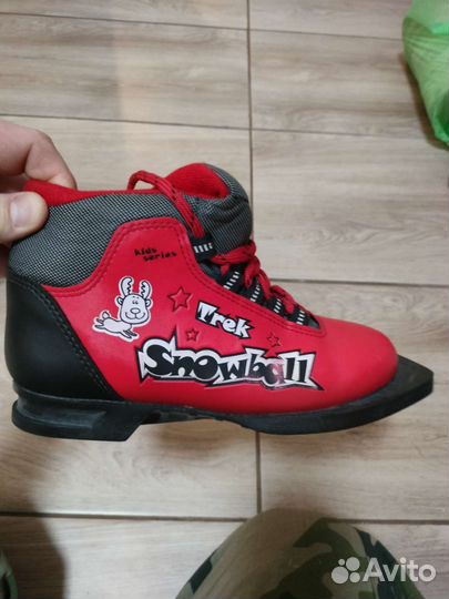Лыжные ботинки детские 35