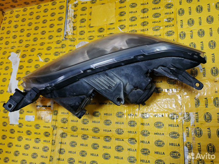 Фара Mazda3 2003 седан (1875)