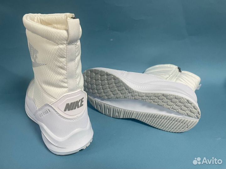 Сапоги зимние nike 38 и 39 рр