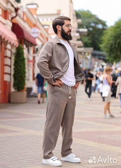 Мужская одежда