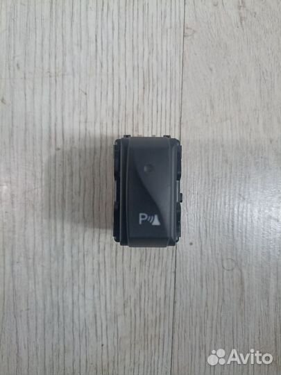 Кнопка Парктроника Renault kaptur