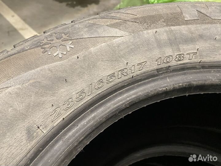 Nexen Winguard WinSpike SUV 235/65 R17 108M