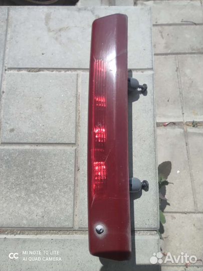 Дополнительный стоп сигнал Опель Корса Д