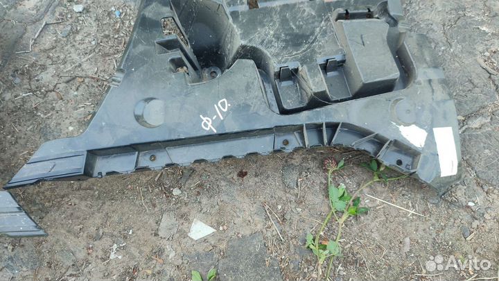 Крепление заднего бампера BMW f10