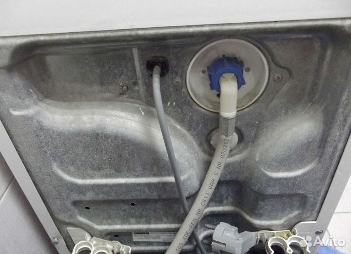 Стиральная машина Zanussi ZWQ 5101 на ремонт