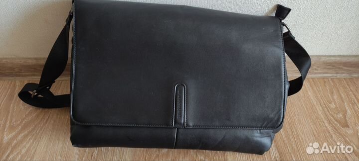 Мужская сумка через плечо