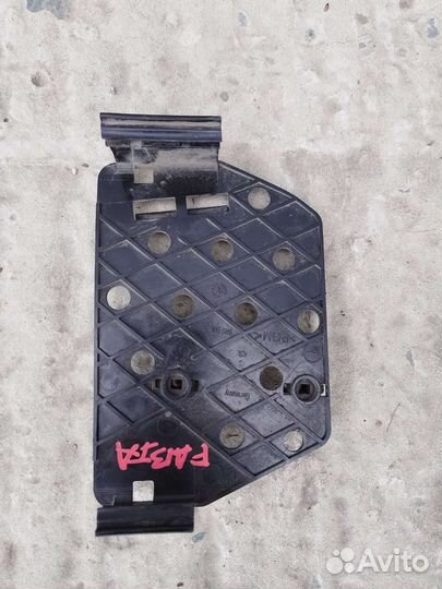 Кронштейн эбу Skoda Fadia 2. 07-15 г