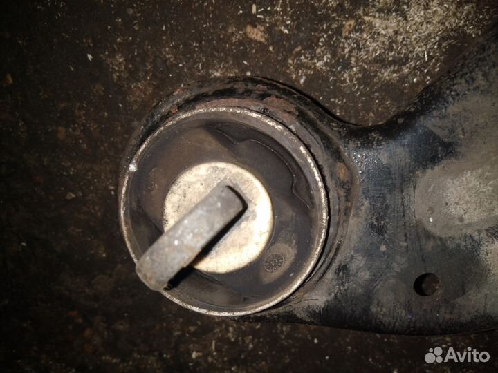 Рычаг задний продольный прав Insignia,Malibu 2014г