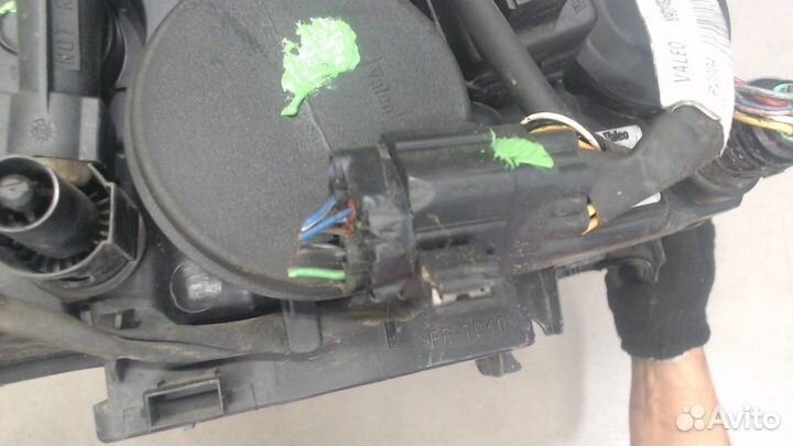 Фара (передняя) Volvo XC70, 2006