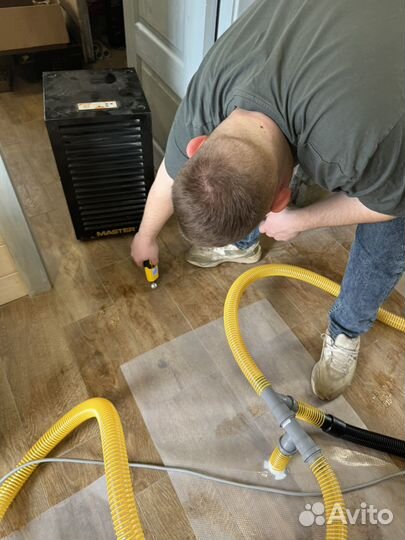 Просушка помещений, сушка дома, потоп, осушитель