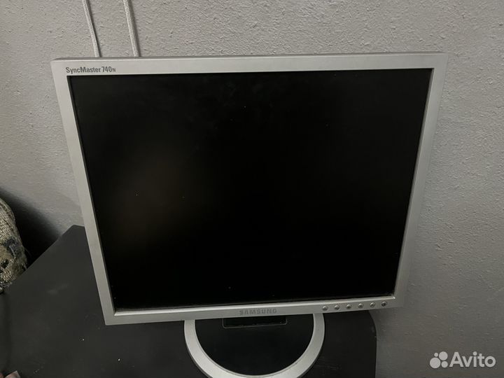 Монитор samsung