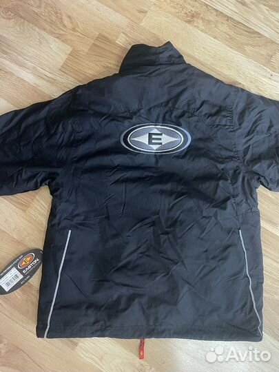 Куртка демисезонная для мальчика easton 140 Новая