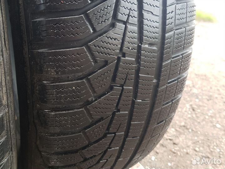 Hankook Winter I'Cept Evo2 W320A SUV 225/65 R17