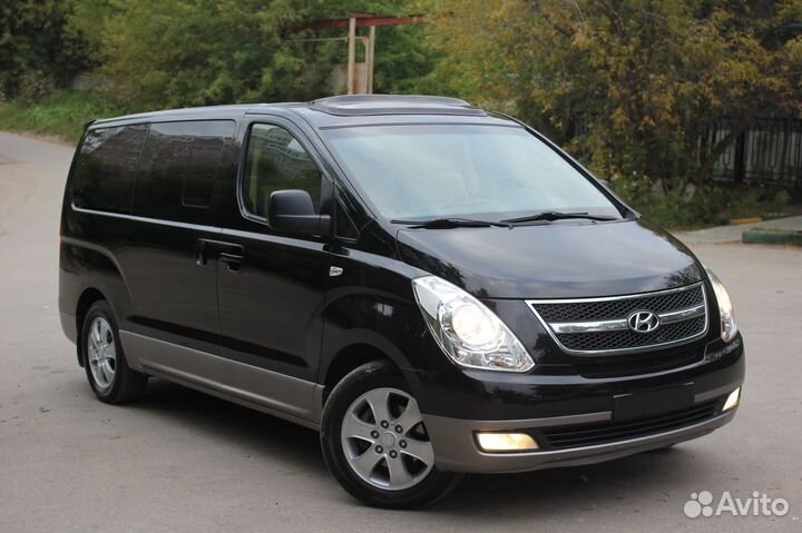 Hyundai Grand Starex 2.5 AT, 2015, 151 000 км