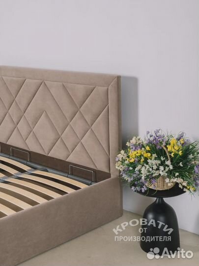 Кровать на заказ полутороспальная с ортопедическим эффектом 140x200