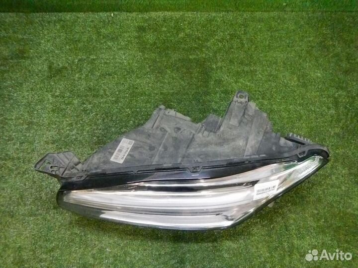 Фара левая Volvo XC90