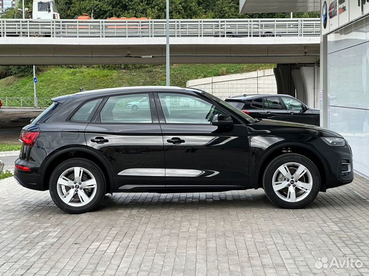 Audi Q5 2.0 AMT, 2022