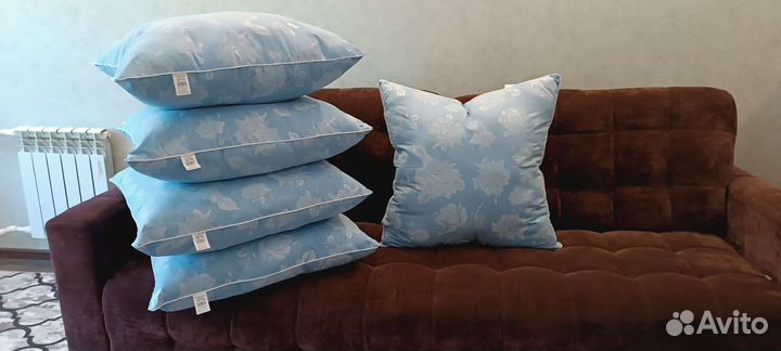 Подушка 70х70