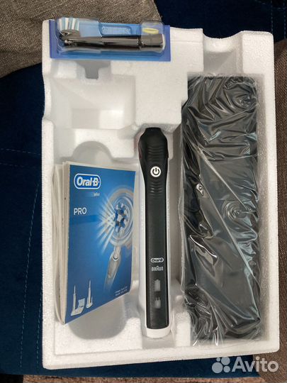 Зубная щетка