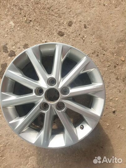 Toyota Camry диск литой 1шт