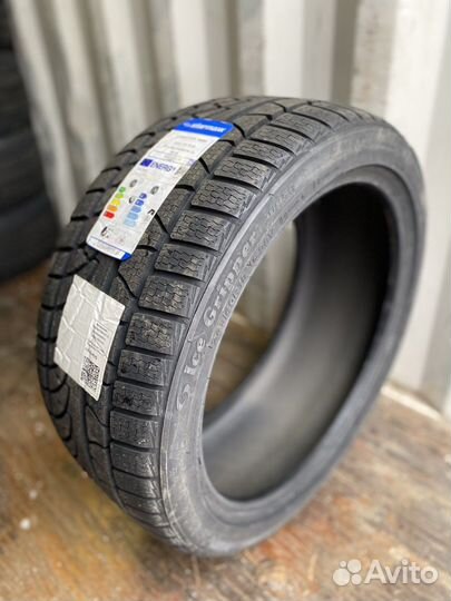 Starmaxx IceGripper W850 245/40 R19