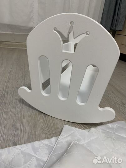 Детская кроватка для кукол