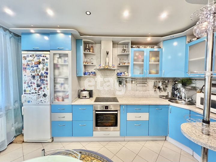 2-к. квартира, 78,1 м², 15/17 эт.